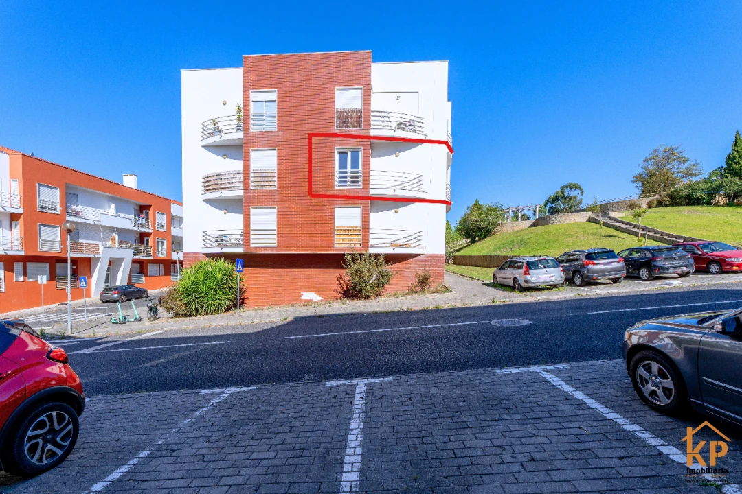 Apartamento T2 para Venda em Torres Vedras Foto 55