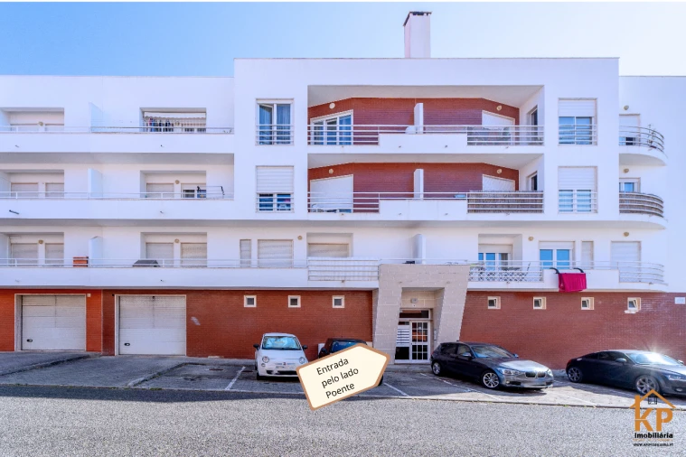 Apartamento T2 para Venda em Torres Vedras Foto 50