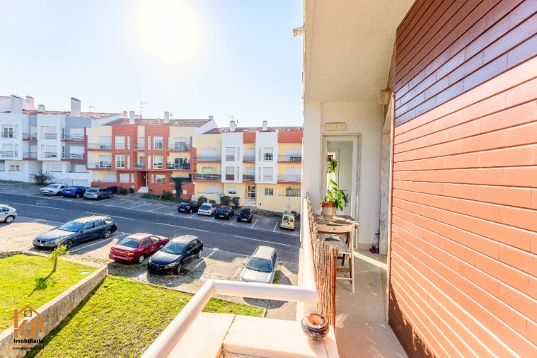 Apartamento T2 para Venda em Torres Vedras Foto 36