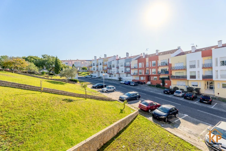 Apartamento T2 para Venda em Torres Vedras Foto 52