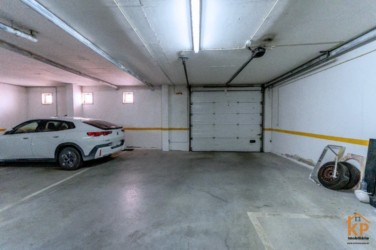 Apartamento T2 para Venda em Torres Vedras Foto 45