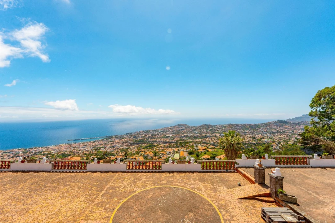 Quinta T3 para Venda em Funchal Foto 7