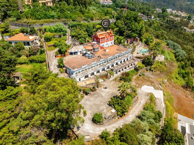 Quinta T3 para Venda em Funchal Foto 2