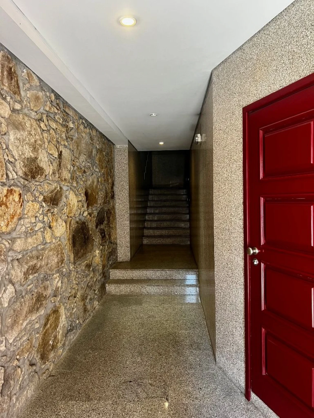 Apartamento T3 para Arrendamento em Braga Foto 4