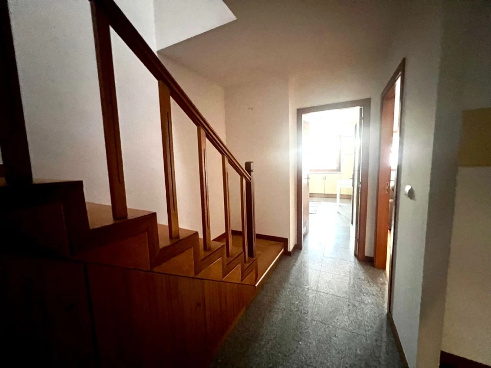 Apartamento T3 para Arrendamento em Braga Foto 12
