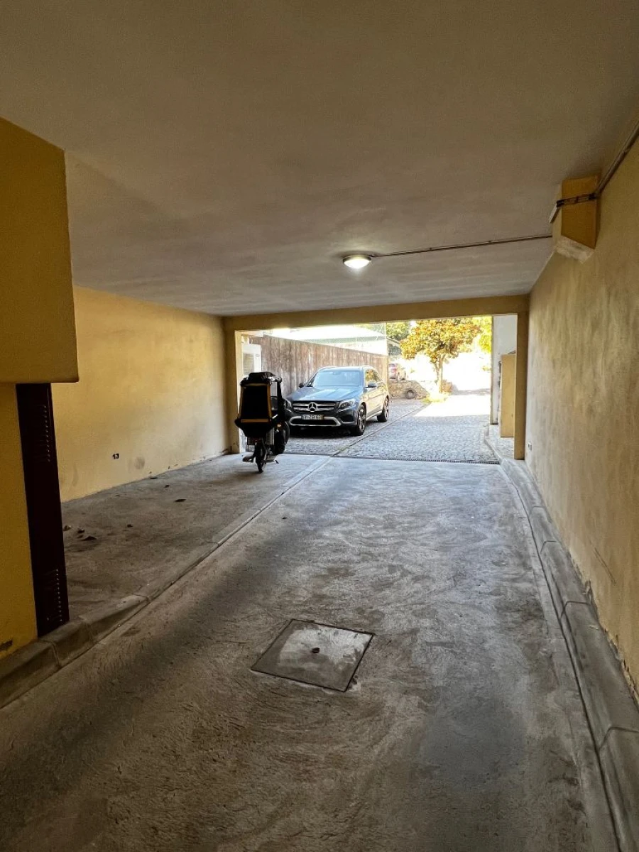 Apartamento T3 para Arrendamento em Braga Foto 7