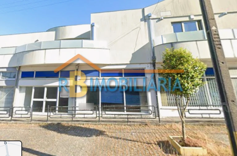 Loja para Venda em Santa Maria de Lamas Foto 1