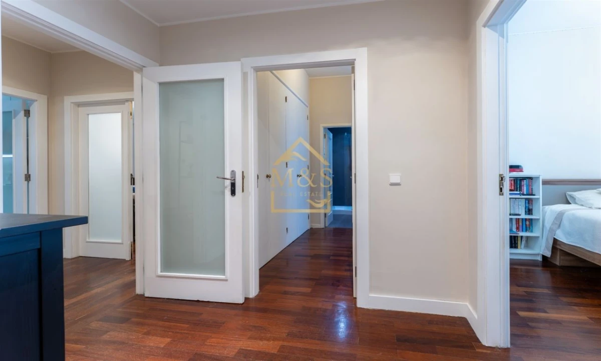 Apartamento T4 para Venda em Matosinhos Foto 7