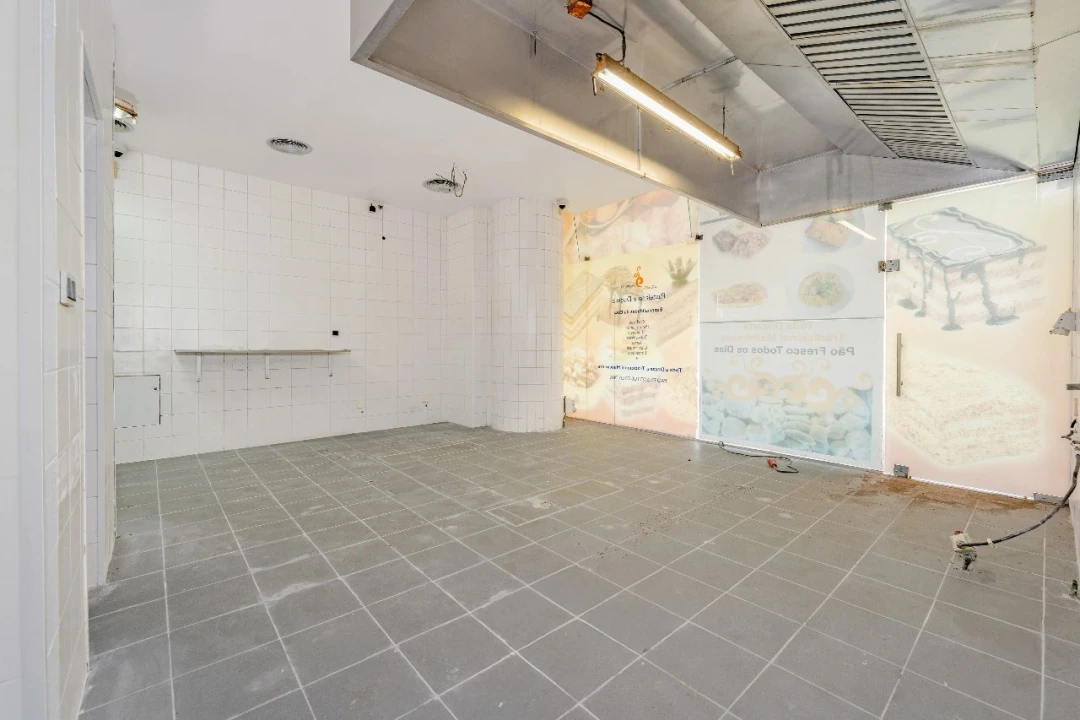 Loja para Venda em Funchal Foto 10