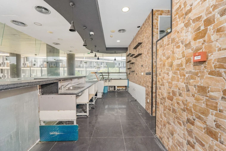 Loja para Venda em Funchal Foto 23