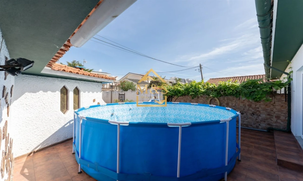 Moradia T3 para Venda em Mindelo Foto 5