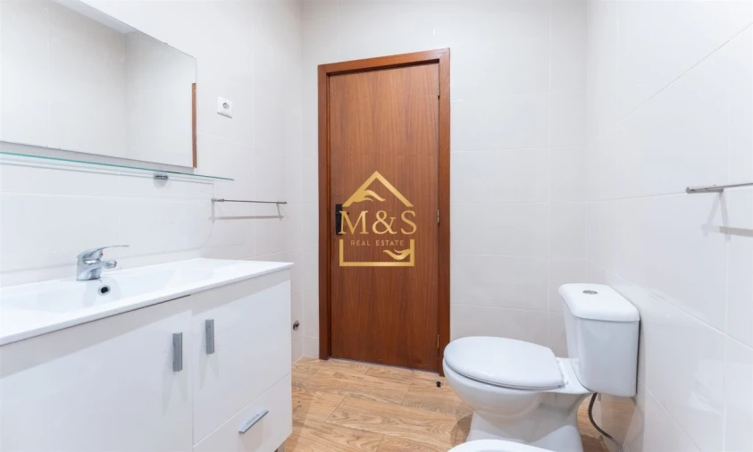 Moradia T3 para Venda em Mindelo Foto 9