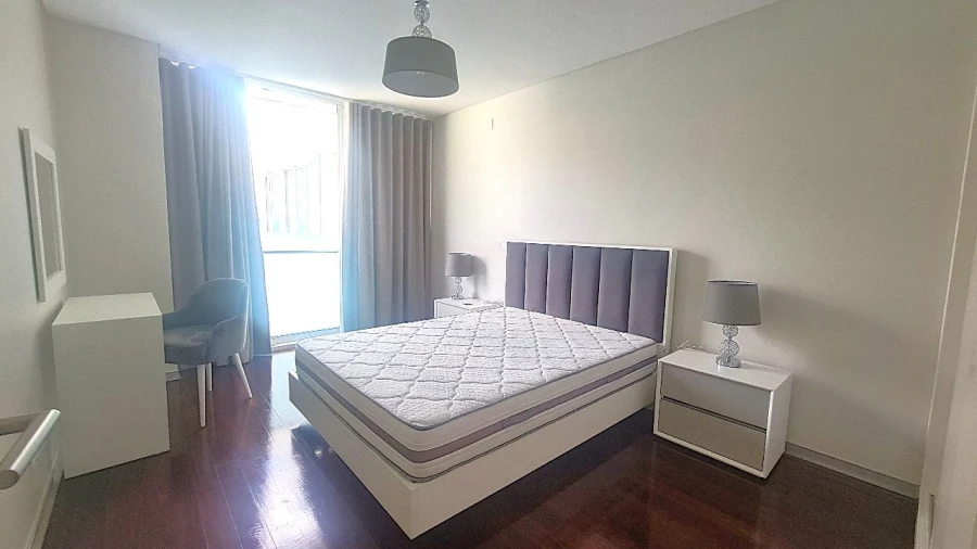 Apartamento T1 para Arrendamento em Funchal Foto 8