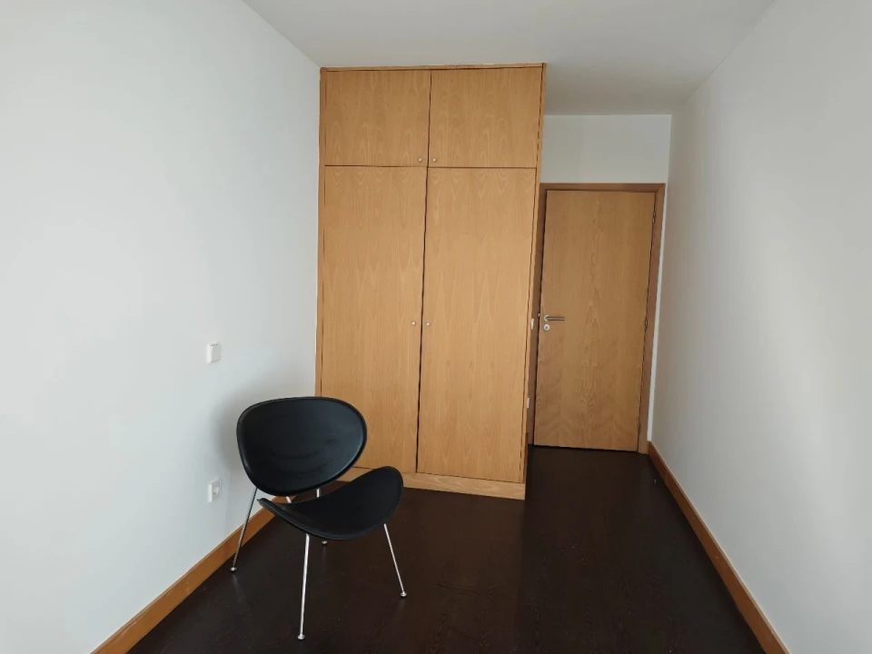 Apartamento T3 para Arrendamento em Porto Foto 13