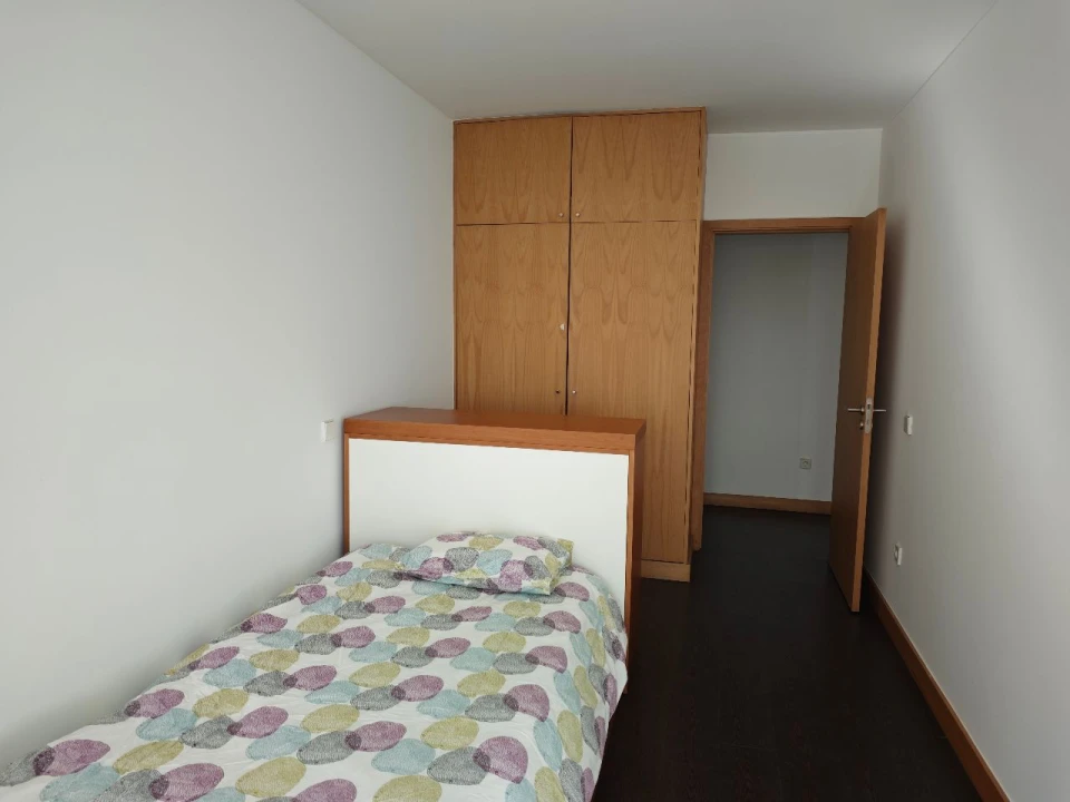 Apartamento T3 para Arrendamento em Porto Foto 10