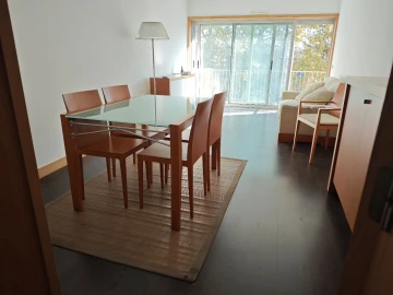 Apartamento T3 para Arrendamento em Porto