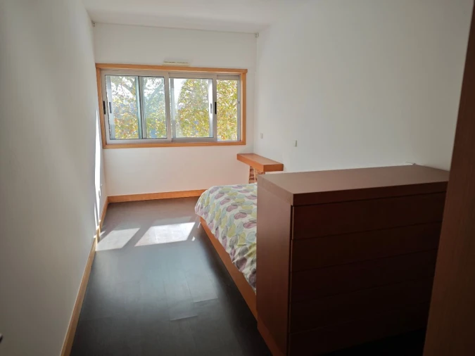 Apartamento T3 para Arrendamento em Porto Foto 9