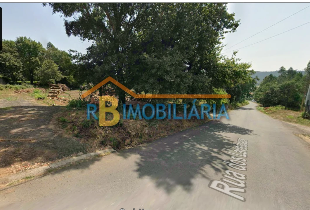 Terreno para Venda em Rua dos Lavadouros Foto 4