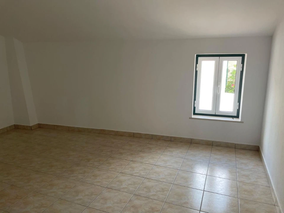 Moradia T2 para Venda em Vila Nova de Anços Foto 6