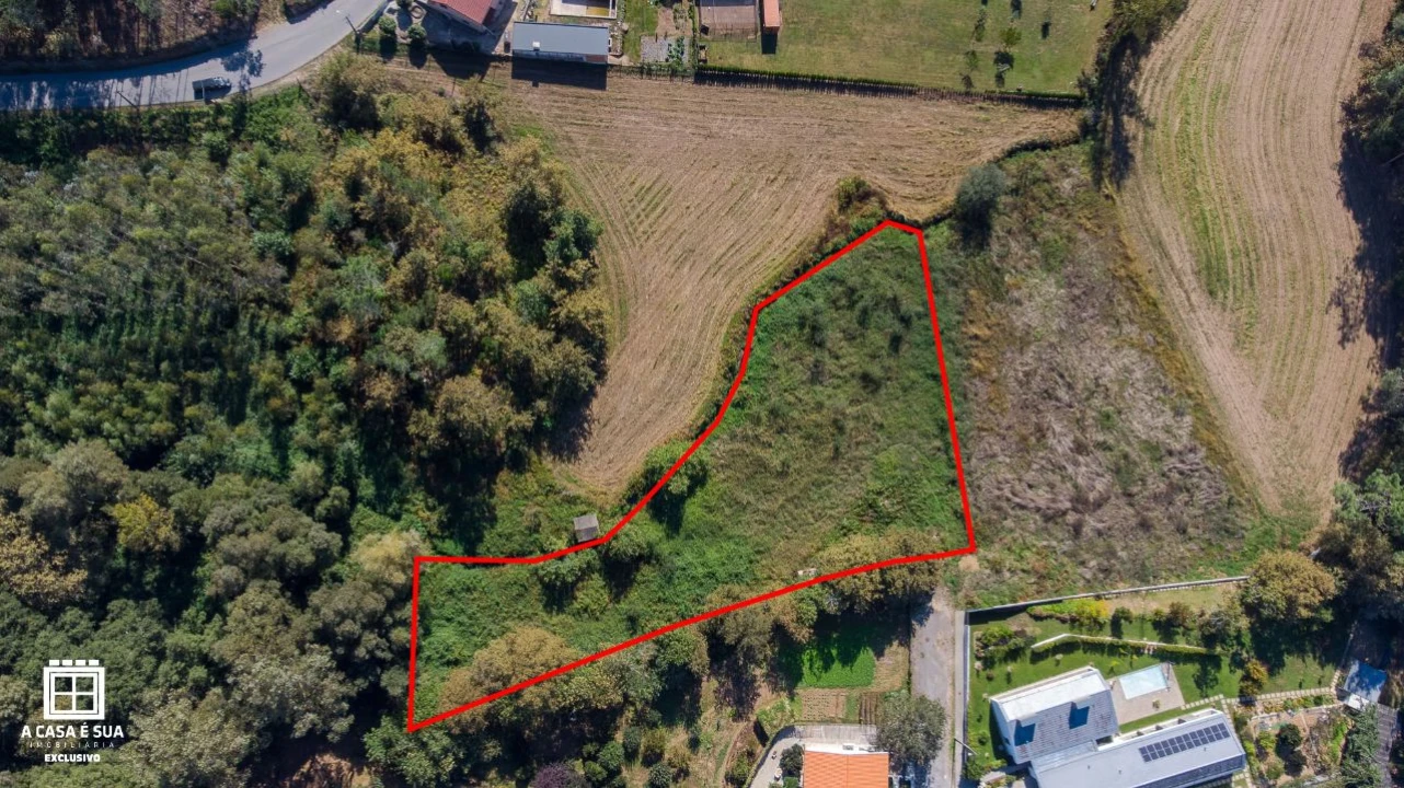 Terreno para Venda em Arrifana Foto 2