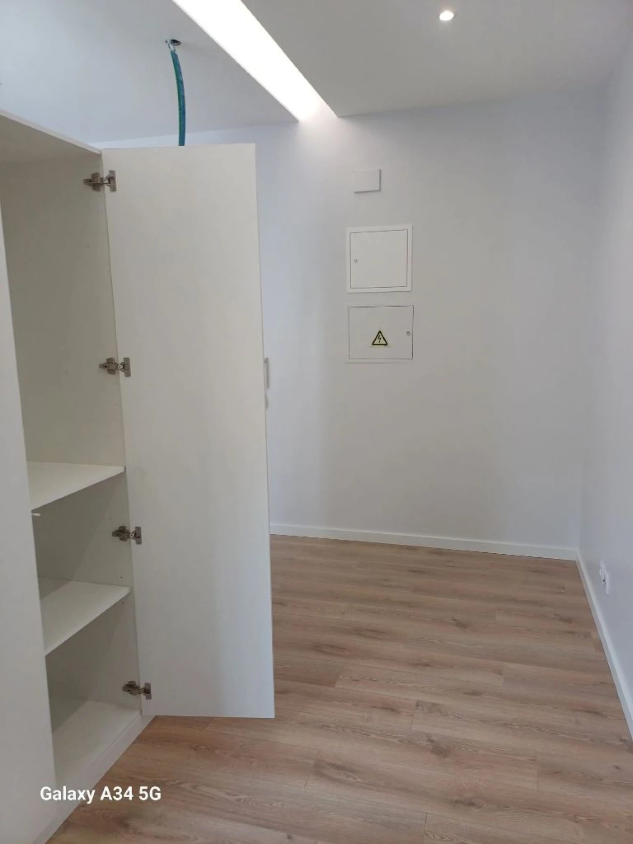 Apartamento T1 para Arrendamento em Pombal Foto 4