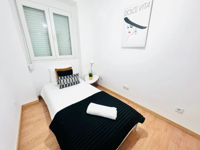 Quarto para Arrendamento em Amadora Foto 1