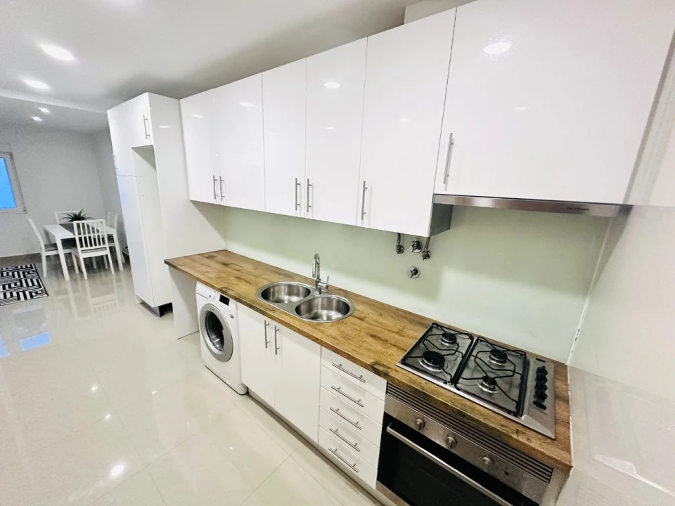 Quarto para Arrendamento em Amadora Foto 9