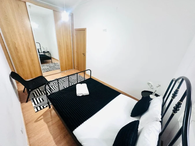 Quarto para Arrendamento em Amadora Foto 1