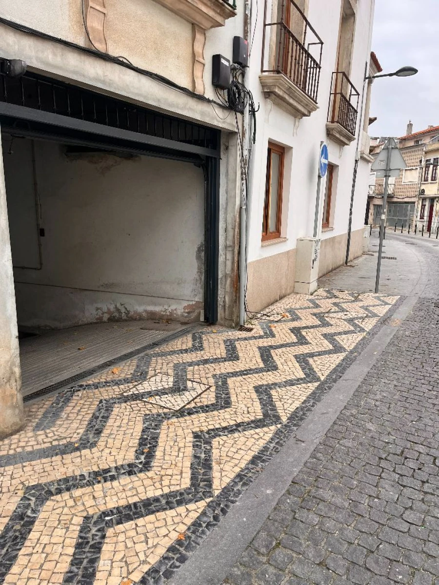 Garagem para Arrendamento em Aveiro Foto 3