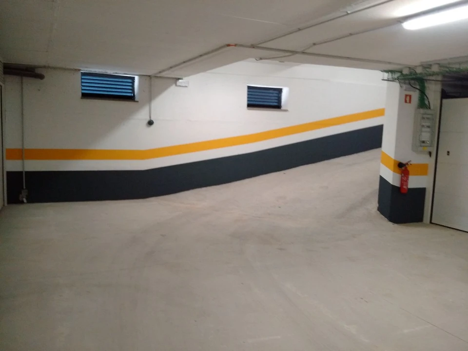 Apartamento T3 para Arrendamento em Montenegro Foto 26