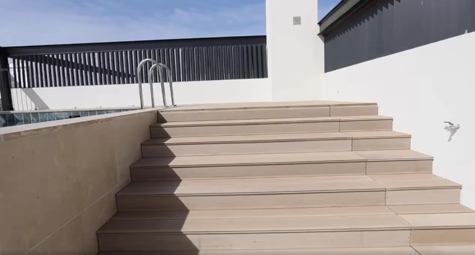 Apartamento T3 para Arrendamento em Montenegro Foto 4