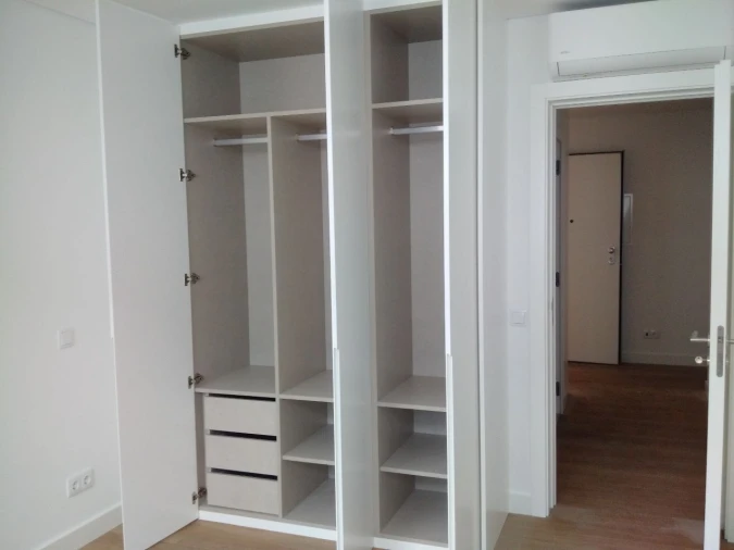 Apartamento T3 para Arrendamento em Montenegro Foto 17