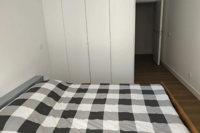 Apartamento T3 para Arrendamento em Montenegro Foto 15