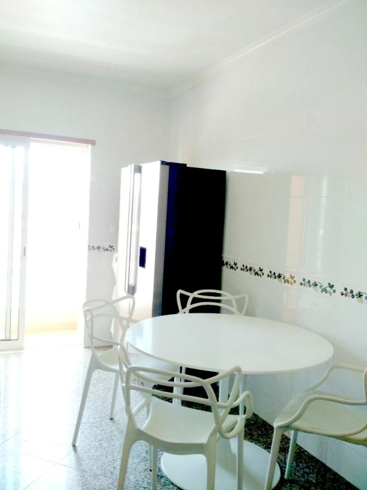 Apartamento T4 para Arrendamento em Faro Foto 15