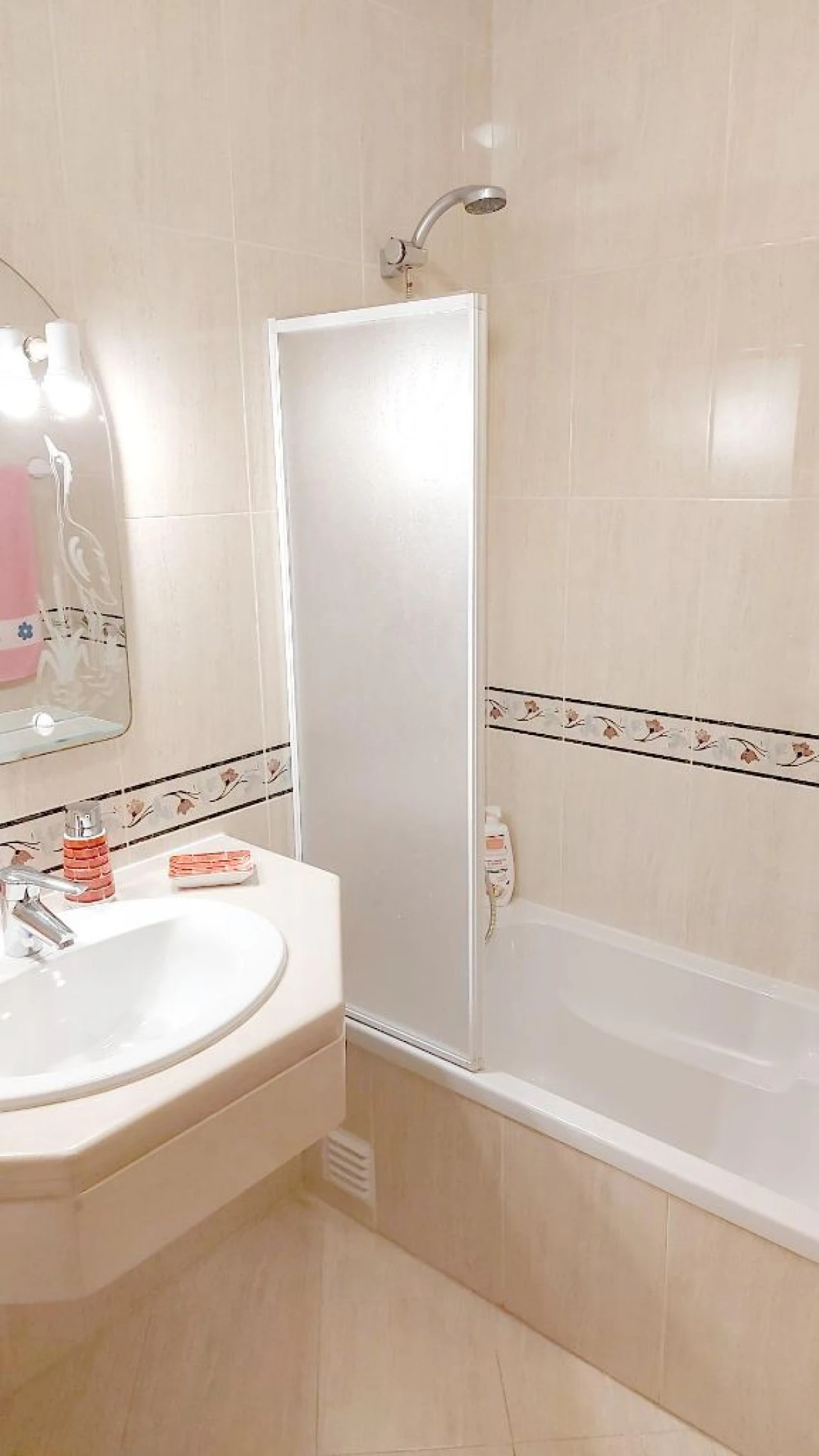 Apartamento T4 para Arrendamento em Faro Foto 26