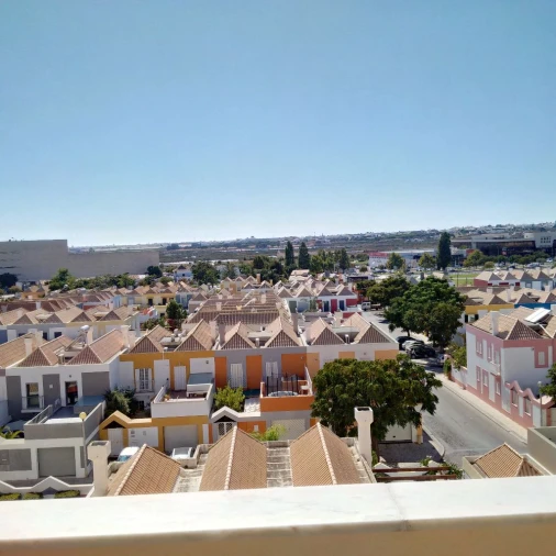 Apartamento T4 para Arrendamento em Faro Foto 3
