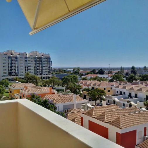 Apartamento T4 para Arrendamento em Faro Foto 5