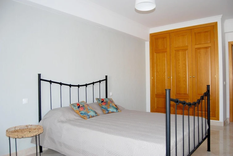 Apartamento T4 para Arrendamento em Faro Foto 28