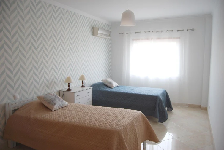 Apartamento T4 para Arrendamento em Faro Foto 31