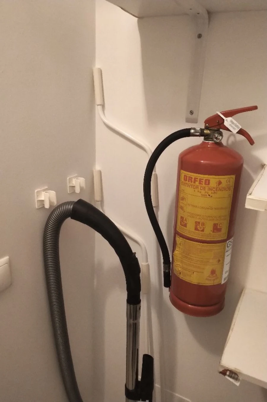 Apartamento T4 para Arrendamento em Faro Foto 19