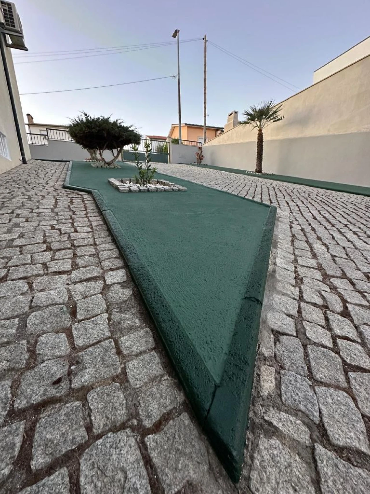 Moradia T4 para Venda em Chaves Foto 6