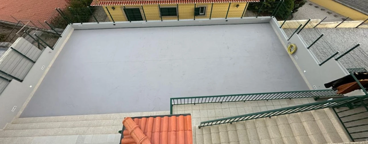 Moradia T4 para Venda em Chaves Foto 7