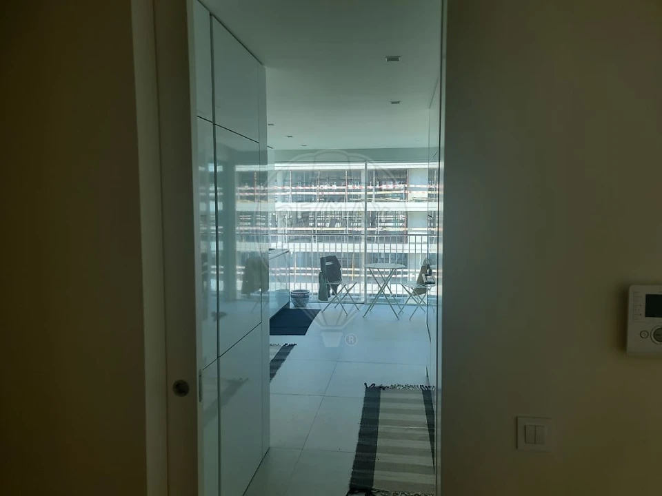 Apartamento T3 para Arrendamento em Senhora da Hora Foto 4