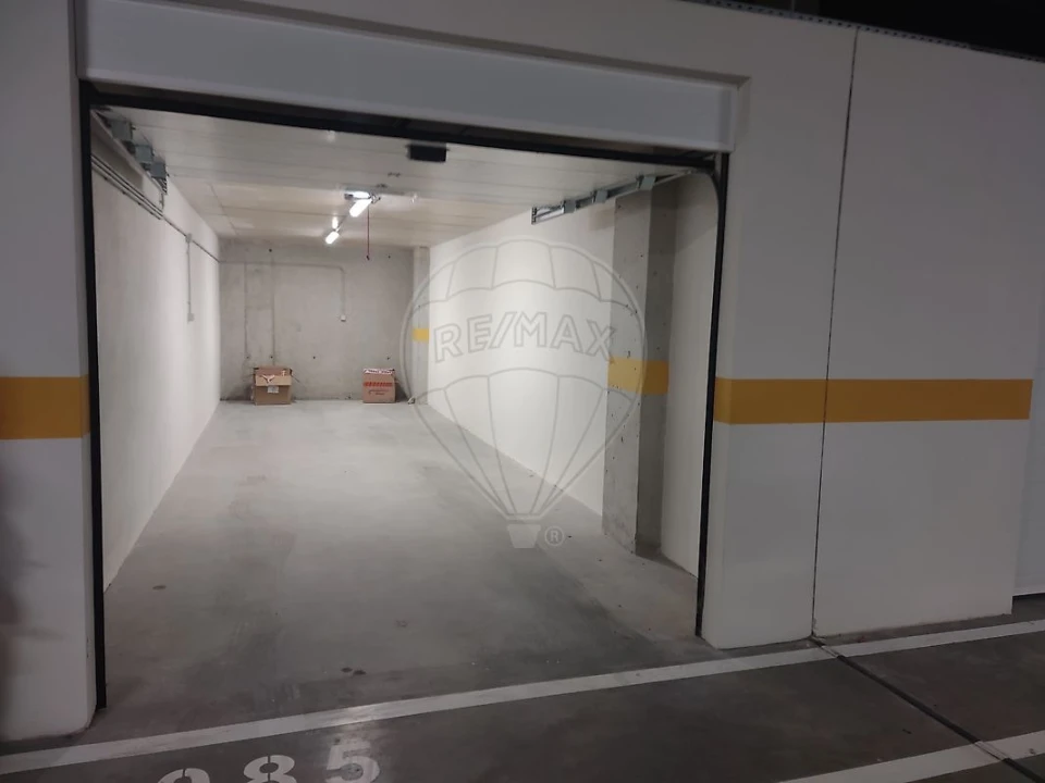 Apartamento T3 para Arrendamento em Senhora da Hora Foto 18