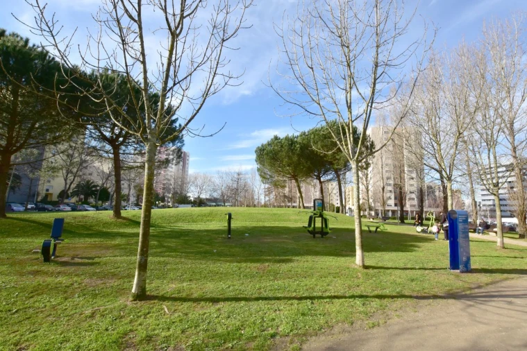 Apartamento T1 para Venda em Porto