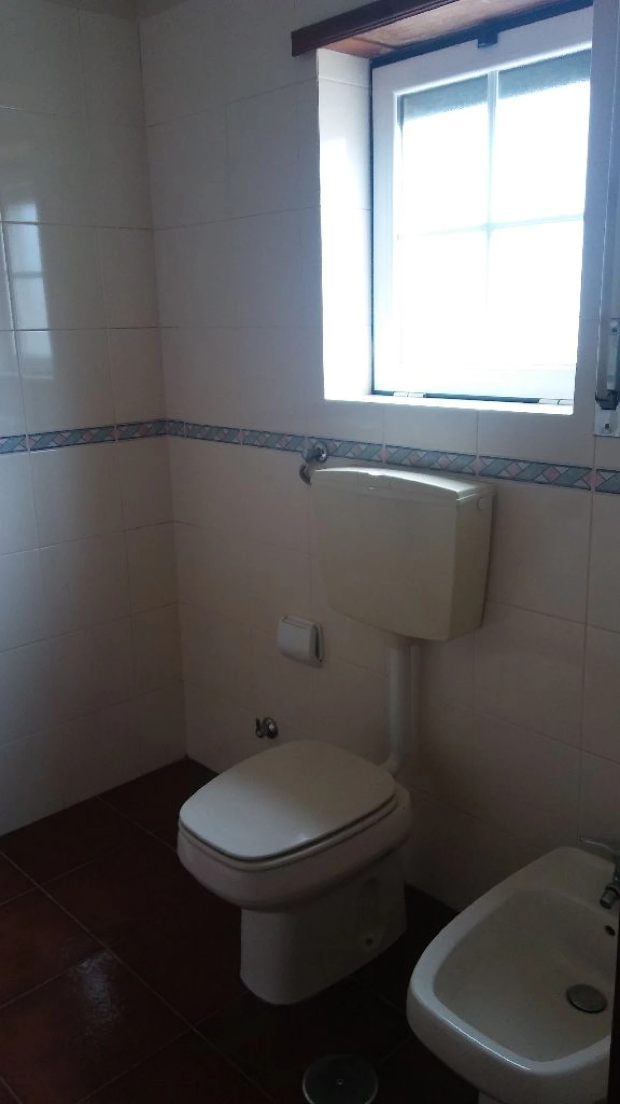 Moradia T1 para Arrendamento em Cabeças Foto 12