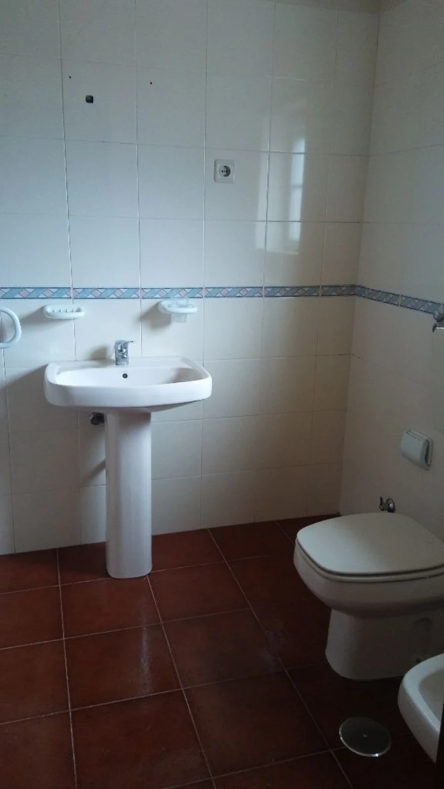 Moradia T1 para Arrendamento em Cabeças Foto 13