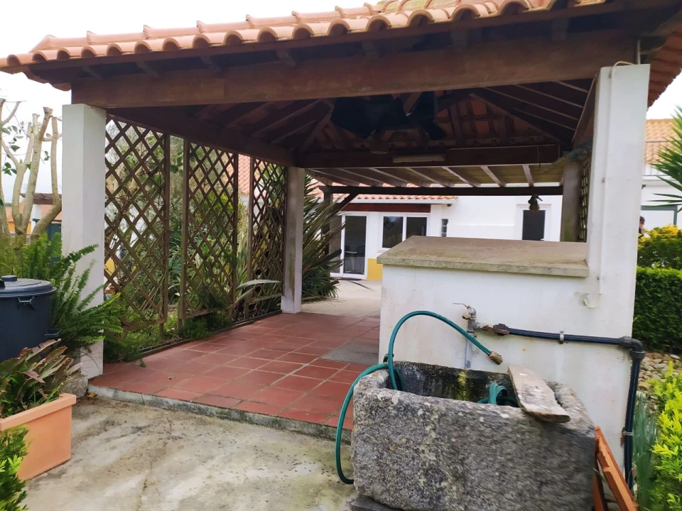 Moradia T3 para Venda em Sobral Foto 2