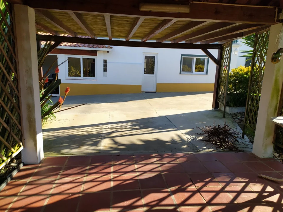 Moradia T3 para Venda em Sobral Foto 30