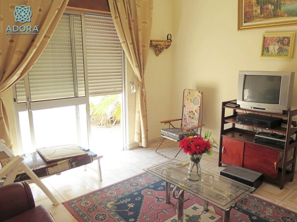 Moradia T5 para Venda em Paço dos Negros Foto 8